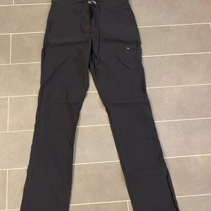 SOLD ⭕️ Eddie Bauer Hiking pants